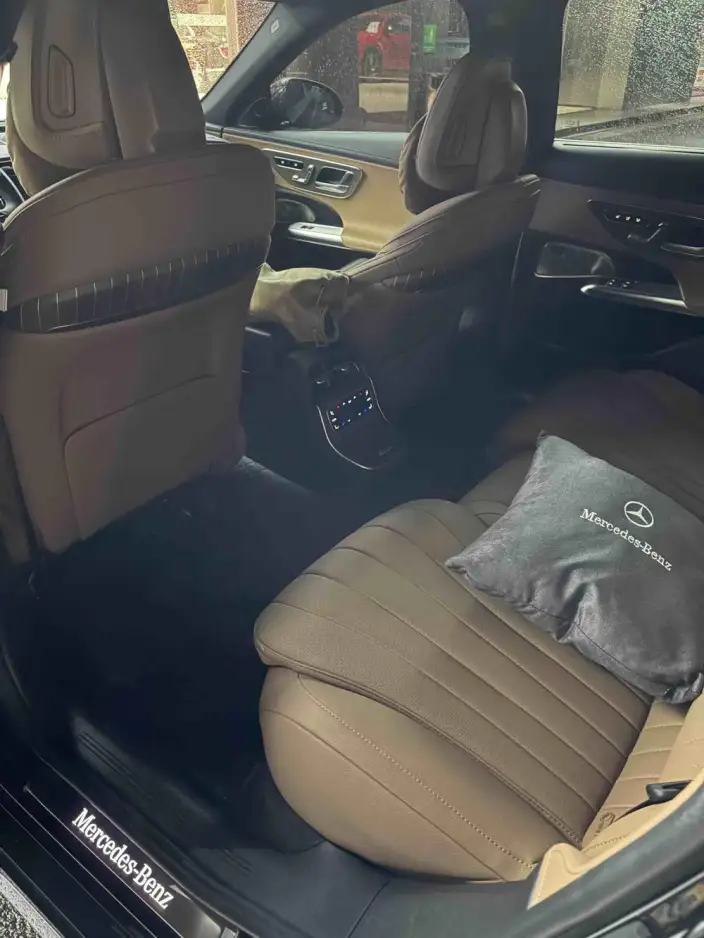Mercedes-Benz E-Class 2025 Model E 300 L Noble Model sedan – фото 9