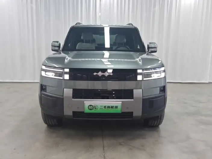 Titan 7 PHEV 2025 Model 200KM 2WD Max Edition