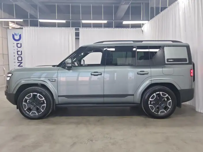 Titan 7 PHEV 2025 Model 200KM 2WD Max Edition