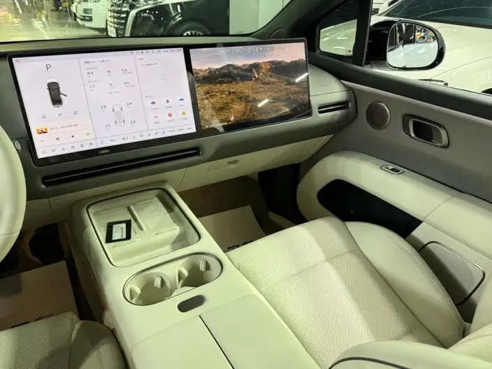 Li Auto i6 2025 Model 2WD Standard Edition – фото 5
