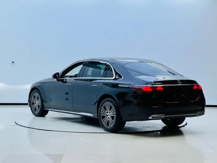 Mercedes-Benz E-Class 2025 Model E 260 L sedan