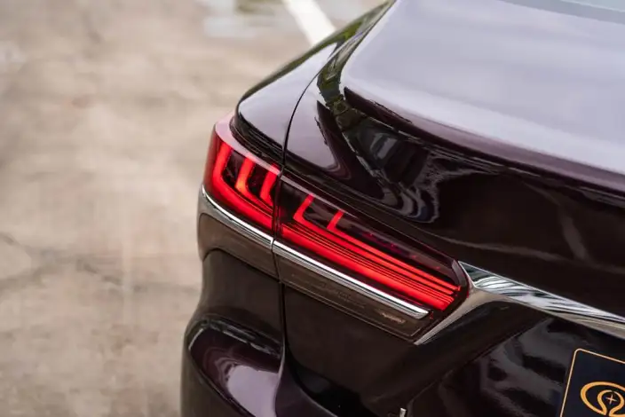 Lexus LS 2020 Model 500h Deluxe Edition China VI – фото 7
