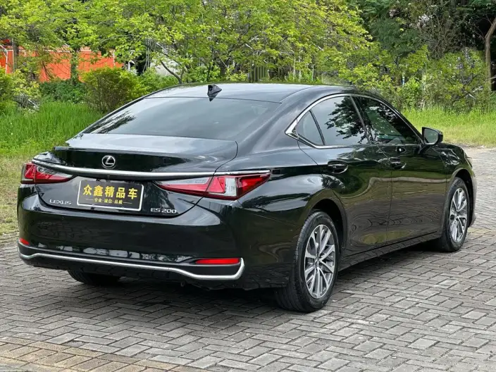 Lexus ES 2021 Model 200 Superior Edition – фото 7
