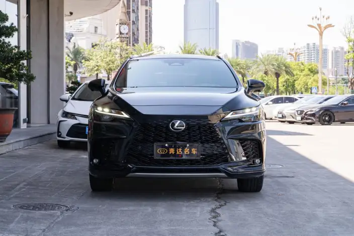 Lexus RX 2023 Model 500h DIRECT4 F SPORT Performance – фото 2