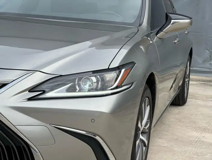 Lexus ES 2021 Model 200 Superior Edition – фото 8