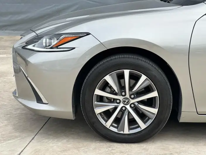 Lexus ES 2021 Model 200 Superior Edition – фото 10