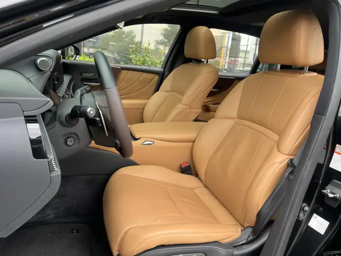 Lexus LS 2021 Model 500h Superior Edition – фото 7