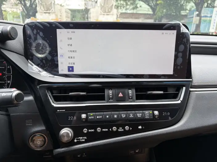 Lexus ES 2022 Model 300h Superior Edition – фото 9