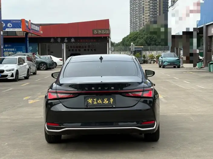Lexus ES 2025 Model 200 Premium – фото 5