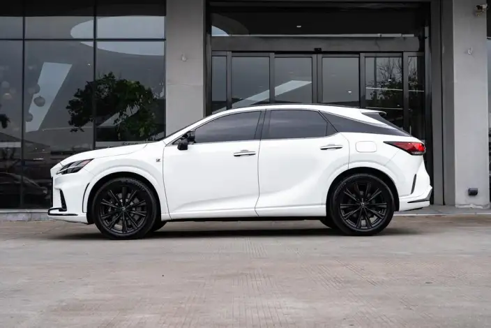 Lexus RX 2023 Model 500h DIRECT4 F SPORT Performance – фото 3