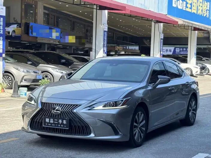 Lexus ES 2020 Model 200 Superior Edition China VI – фото 1