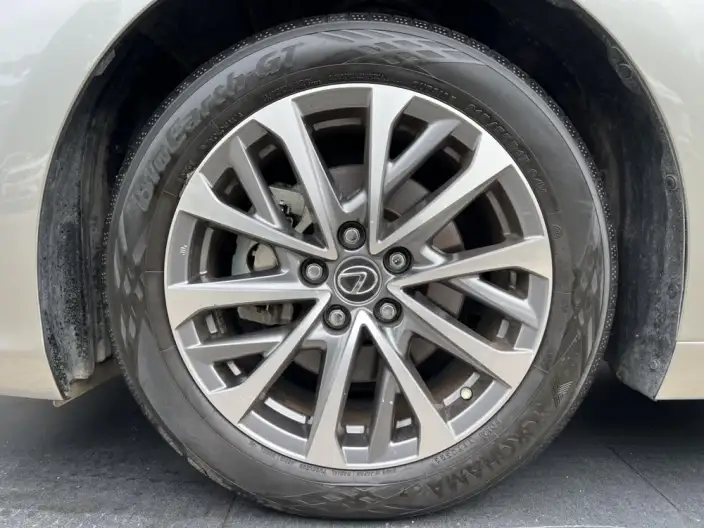 Lexus ES 2022 Model 200 Superior Edition – фото 7