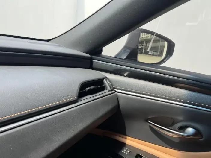 Lexus ES 2021 Model 300h Superior Edition – фото 10
