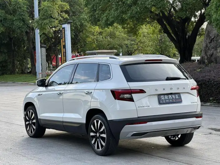Karoq 2021 Model TSI280 Deluxe Edition