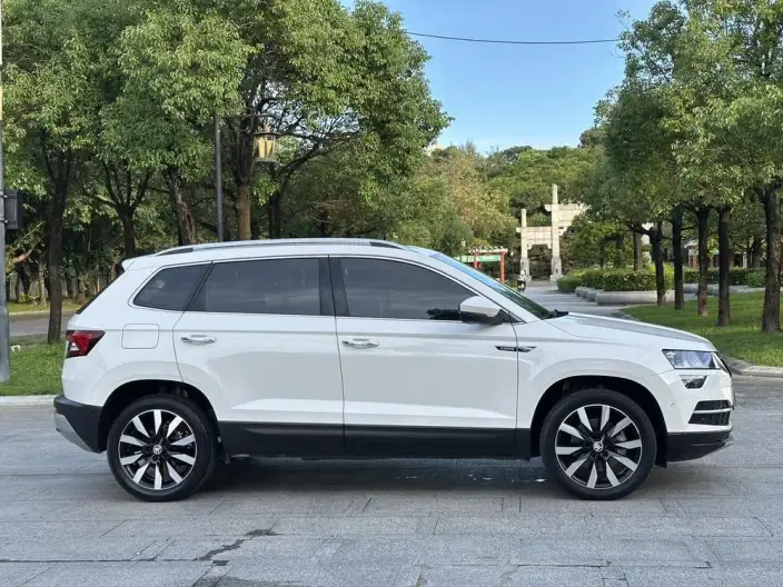Karoq 2021 Model TSI280 Deluxe Edition – фото 7