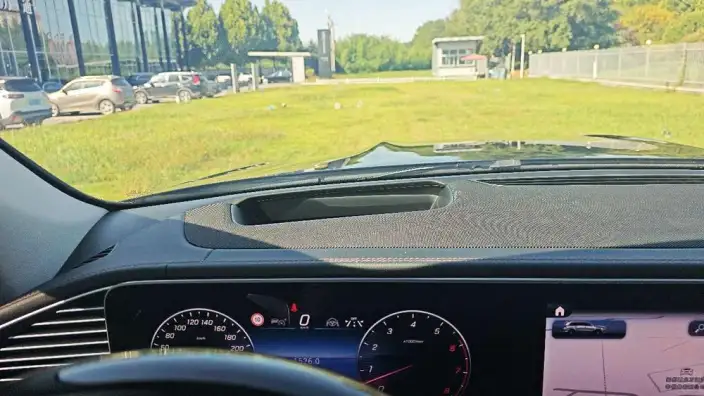 Mercedes-Benz GLS 2024 Model GLS 450 4MATIC Luxury Model – фото 9