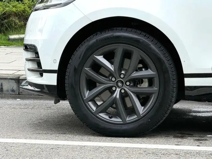 Range Rover Velar 2024 Model Dynamic SE – фото 6