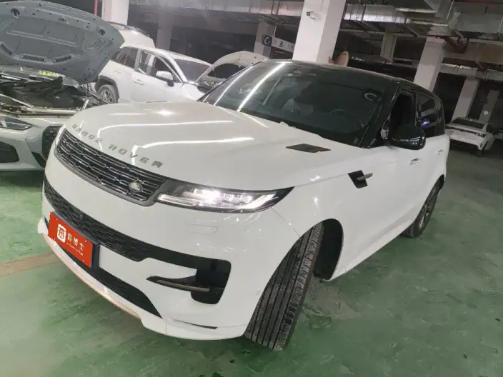 Range Rover Sport 2024 Model 400PS DYNAMIC SE – фото 1