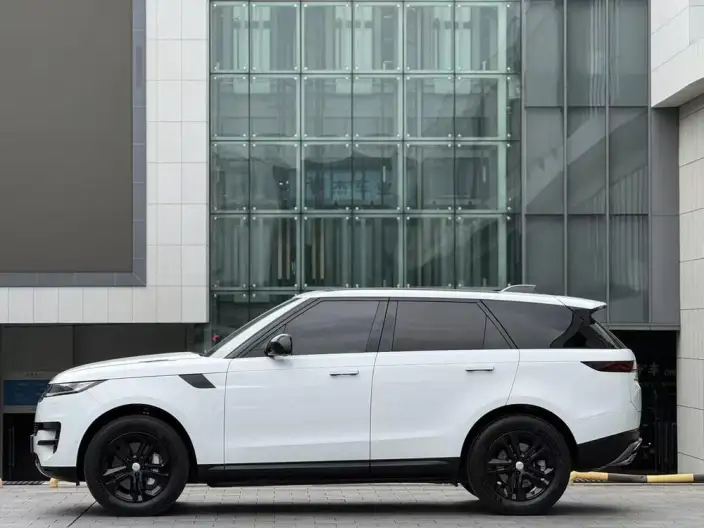 Range Rover Sport 2024 Model 360PS S – фото 4