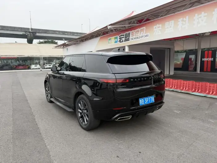Range Rover Sport 2023 Model 3.0 L6 DYNAMIC SE – фото 4