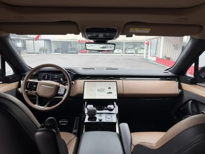 Range Rover Sport 2023 Model 3.0 L6 DYNAMIC SE – фото 10