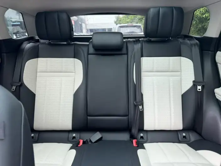 Range Rover Evoque 2021 Model Aurora L 249PS R-Dynamic First Edition First Edition Edition – фото 10
