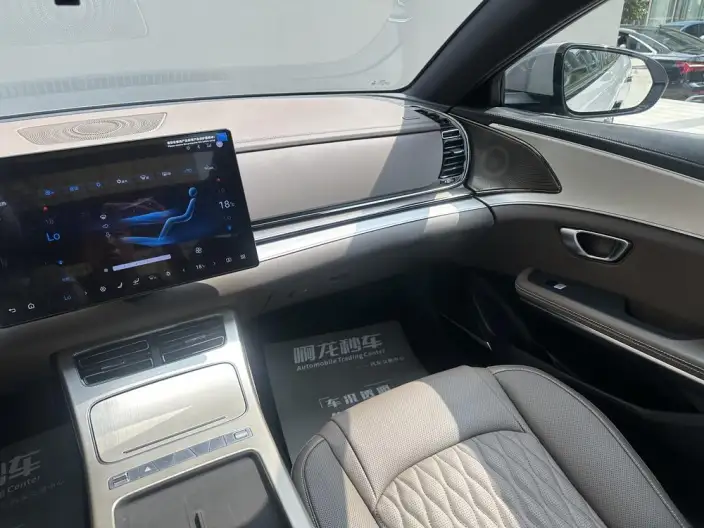 BYD Han DM 2025 Model Long Battery Life Pro Smart Driving Edition DM-i 245KM Noble Model – фото 7