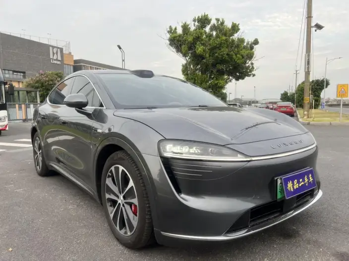 Luxeed R7 2025 Model Extended Range 53.4kWh Ultra 4WD Edition