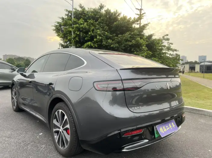 Luxeed R7 2025 Model Extended Range 53.4kWh Ultra 4WD Edition