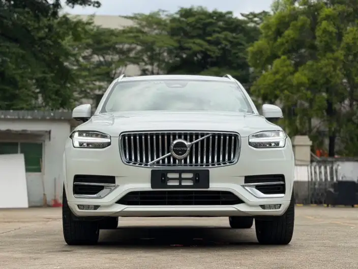 Volvo XC90 2023 Model B6 Smart Elegance Deluxe Edition 7 seat – фото 2