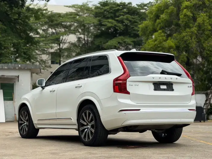Volvo XC90 2023 Model B6 Smart Elegance Deluxe Edition 7 seat – фото 4