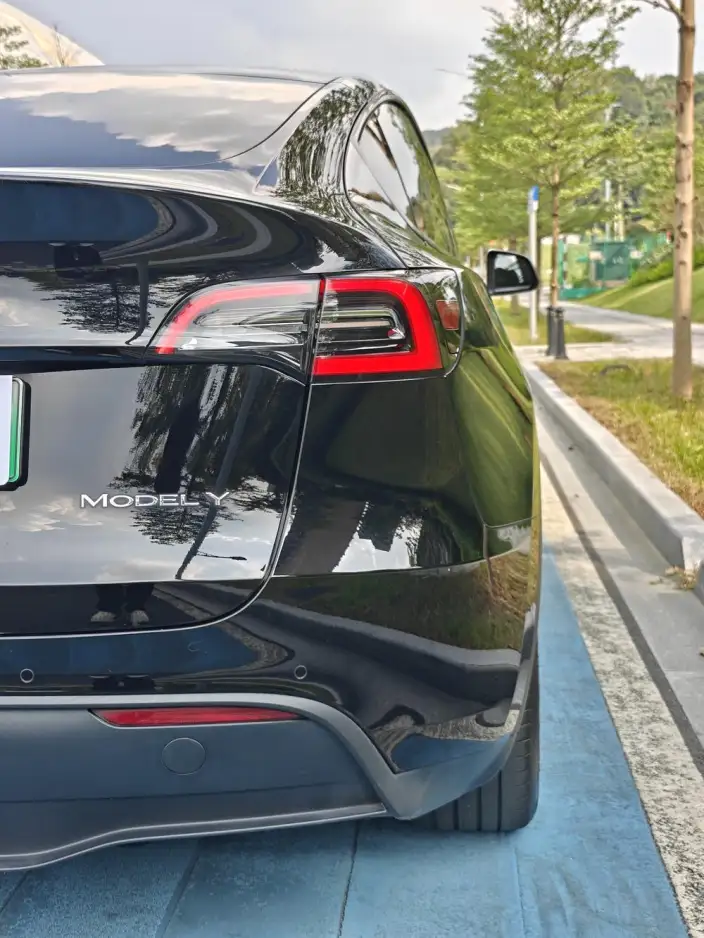 Model Y 2023 Model Rear-wheel drive version – фото 10
