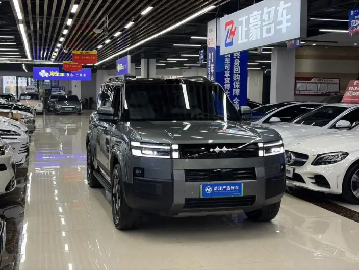 Titan 7 PHEV 2025 Model 190KM 4WD Ultra Edition