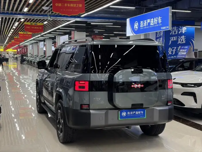 Titan 7 PHEV 2025 Model 190KM 4WD Ultra Edition