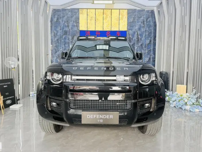 Land Rover Defender 2023 Model 110 3.0T P400 X-Dynamic HSE – фото 2