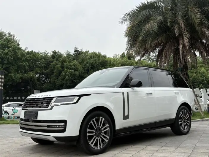 Range Rover 2024 Model 3.0 L6 400PS Shengshi Extended Edition – фото 1