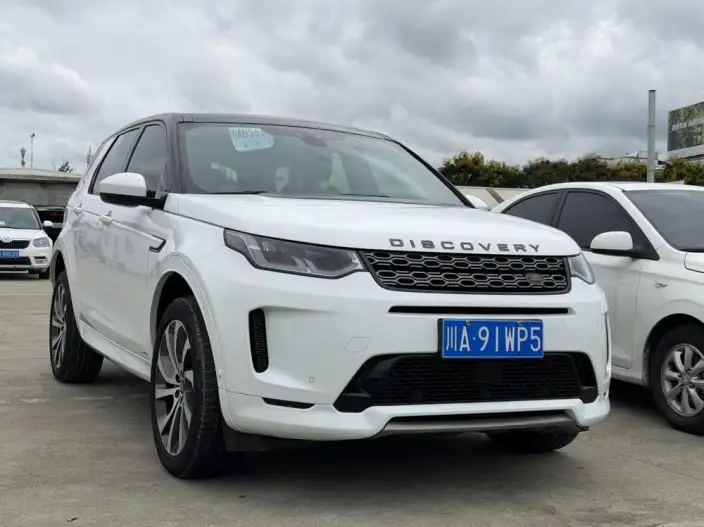 Land Rover Discovery Sport 2021 Model 200PS Family Edition 5 seat – фото 3