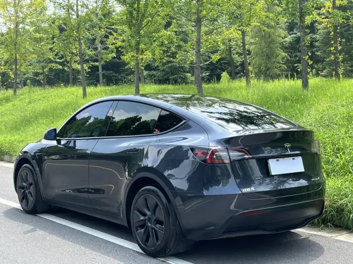 Model Y 2024 Model Rear-wheel drive version