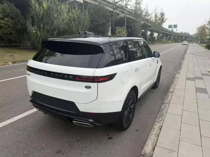 Range Rover Sport 2023 Model 3.0 L6 S – фото 6