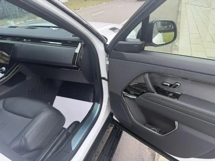 Range Rover Sport 2023 Model 3.0 L6 S – фото 10