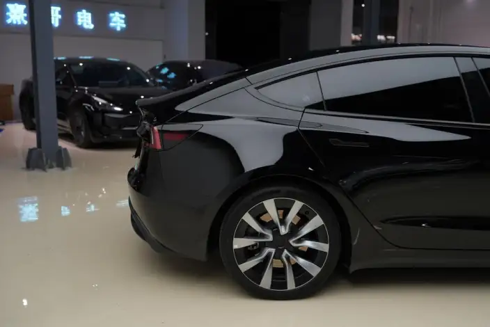Model 3 2023 Model Rear-wheel drive version – фото 8