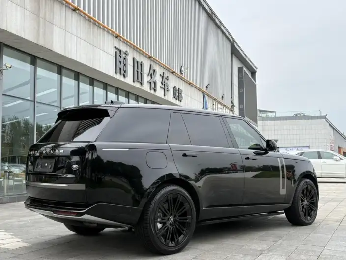 Range Rover 2025 Model 3.0 L6 400PS Shengshi Extended Edition – фото 4