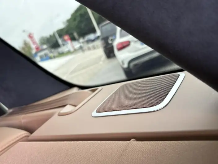 Range Rover 2025 Model 3.0 L6 400PS Shengshi Extended Edition – фото 6