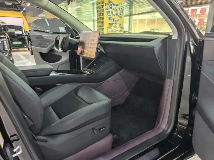 Model Y 2025 Model Facelift Long Battery Life Pro All-wheel drive version – фото 10