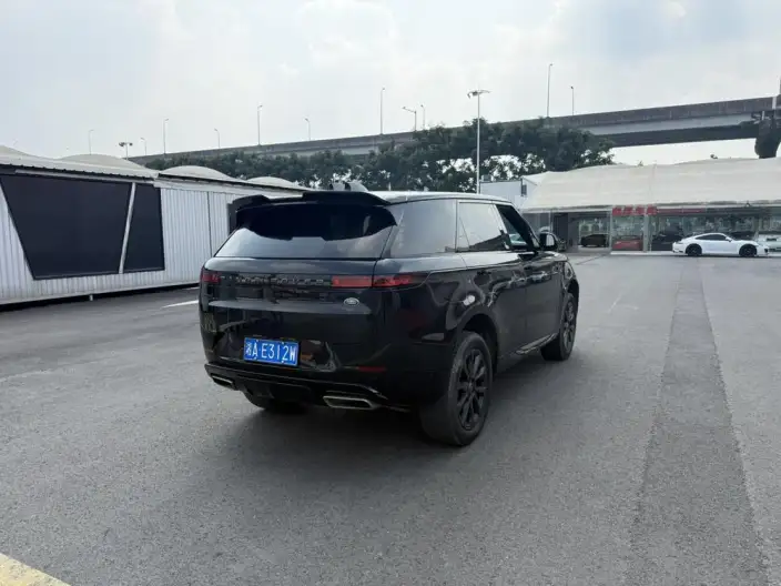 Range Rover Sport 2024 Model 400PS DYNAMIC SE – фото 6
