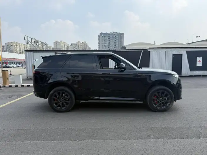 Range Rover Sport 2024 Model 400PS DYNAMIC SE – фото 7