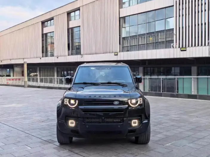 Land Rover Defender 2023 Model Facelift 110 P400 X-Dynamic HSE
