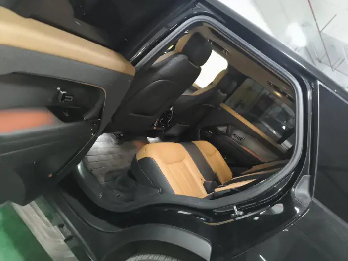Range Rover Sport 2025 Model 400PS DYNAMIC HSE – фото 7