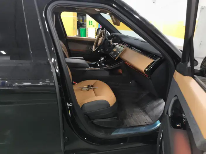 Range Rover Sport 2025 Model 400PS DYNAMIC HSE – фото 10