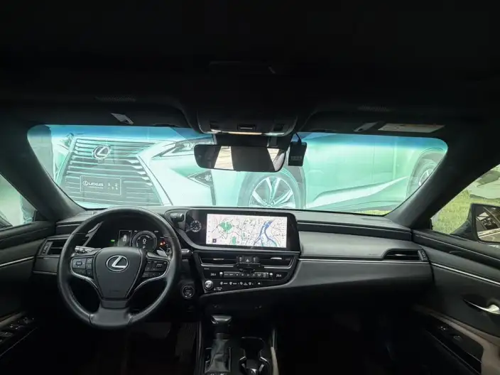Lexus ES 2022 Model 300h Superior Edition – фото 8